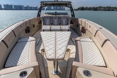 43' Midnight Express 2019 Yacht For Sale